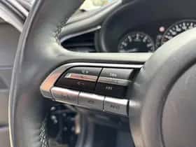 Mazda CX-30 thumbnail 17