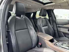 Mazda CX-30 thumbnail 32