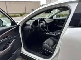 Mazda CX-30 thumbnail 10
