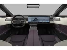 Mazda CX-6e thumbnail 2
