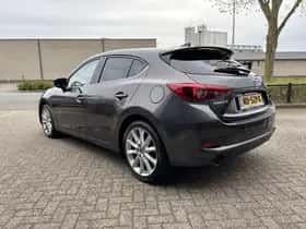 Mazda 3 thumbnail 5