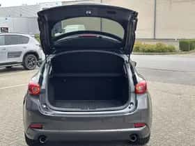 Mazda 3 thumbnail 7
