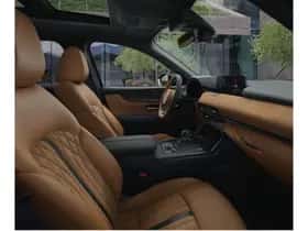Mazda CX-60 thumbnail 2