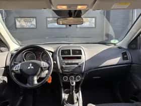 Mitsubishi ASX thumbnail 12