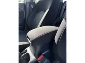 Mitsubishi ASX (2010) thumbnail 18
