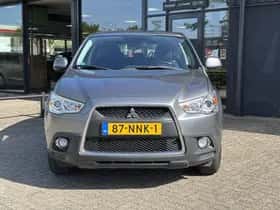 Mitsubishi ASX (2010) thumbnail 3
