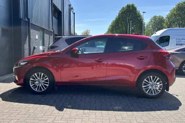 Mazda 2 (2021) thumbnail 5