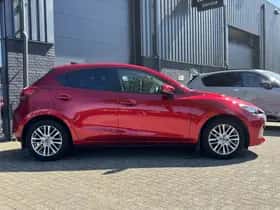 Mazda 2 thumbnail 9