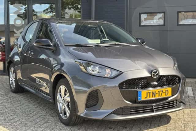Mazda 2 (2026) thumbnail 2