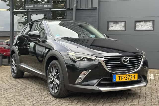 Mazda CX-3 (2018) thumbnail 2