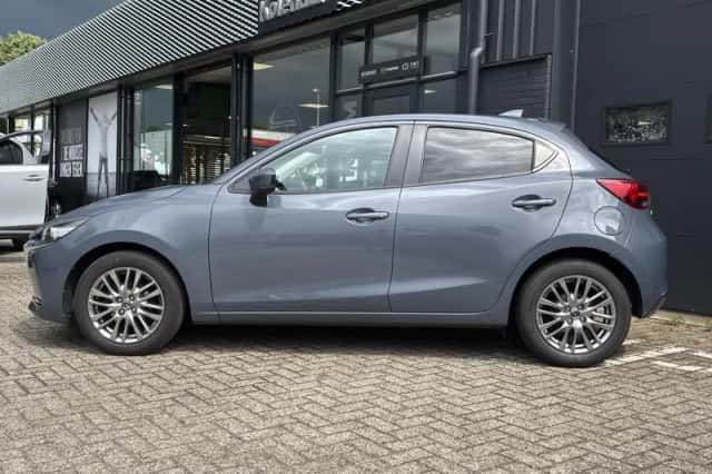 Mazda 2 (2021) thumbnail 5