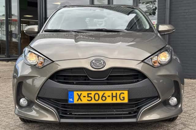Mazda 2 (2023) thumbnail 3
