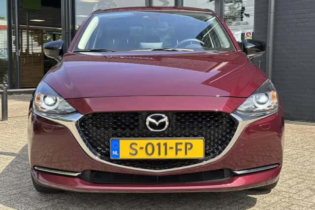 Mazda 2 (2023) thumbnail 2