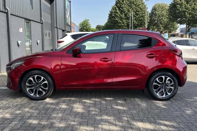 Mazda 2 (2019) thumbnail 4