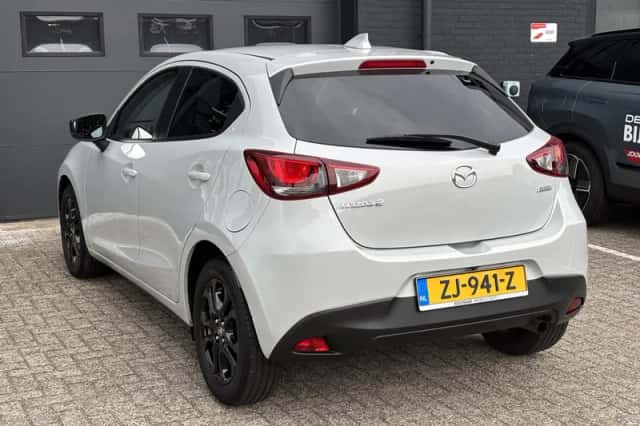 Mazda 2 (2019) thumbnail 5