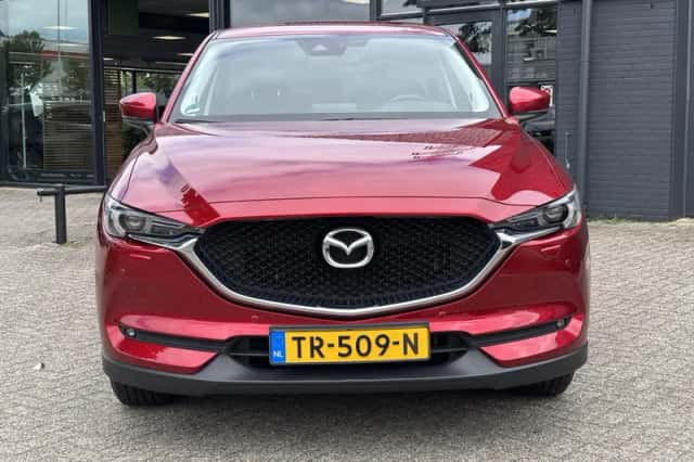 Mazda CX-5 (2018) thumbnail 2