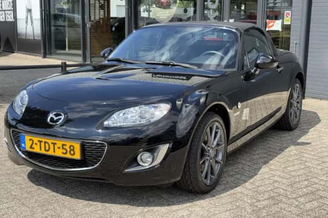 Mazda MX-5 (2013) thumbnail 5