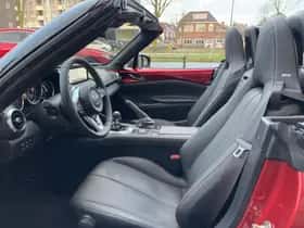 Mazda MX-5 thumbnail 7
