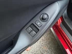 Mazda MX-5 thumbnail 10