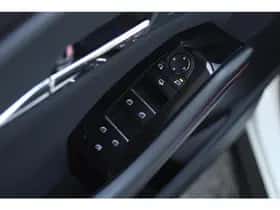 Mazda CX-30 thumbnail 8