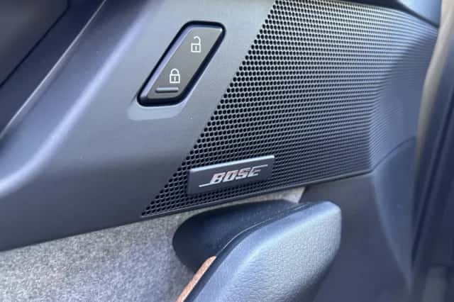 Mazda MX-30 (2025) thumbnail 18