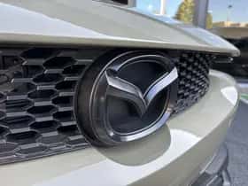 Mazda MX-30 thumbnail 3