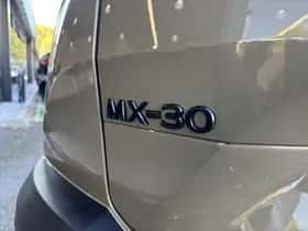 Mazda MX-30 thumbnail 10
