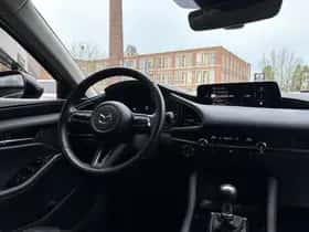 Mazda 3 thumbnail 11