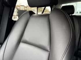 Mazda 3 thumbnail 24