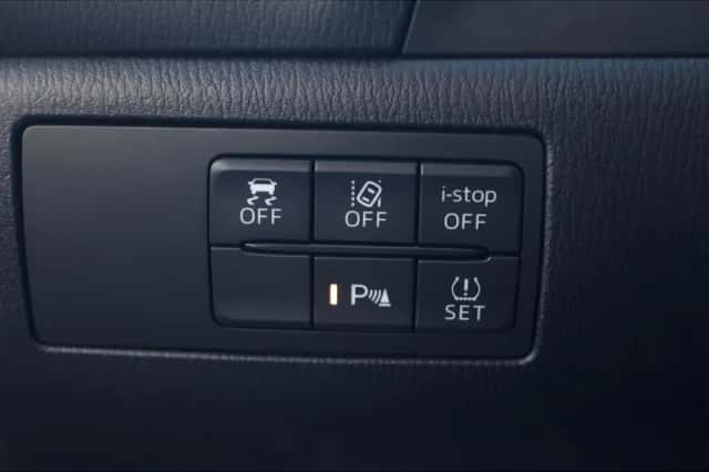 Mazda 3 (2019) thumbnail 13