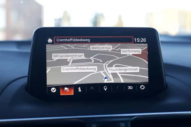 Mazda 3 (2019) thumbnail 21