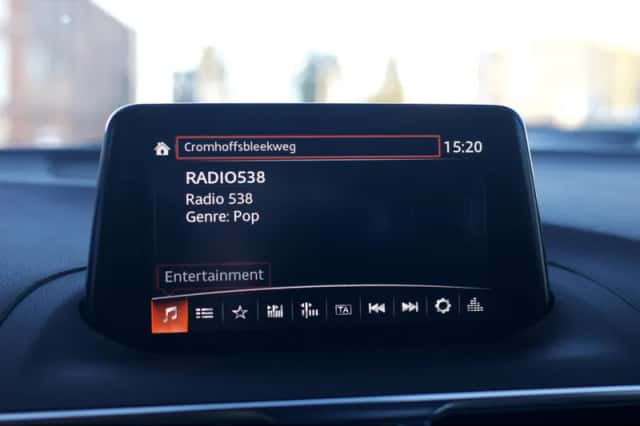 Mazda 3 (2019) thumbnail 22