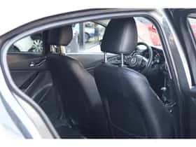 Mazda 3 thumbnail 29