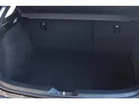 Mazda 3 thumbnail 6