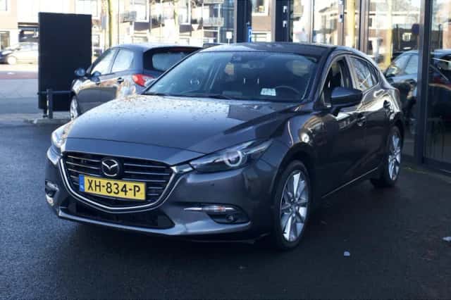 Mazda 3 (2019) thumbnail 7
