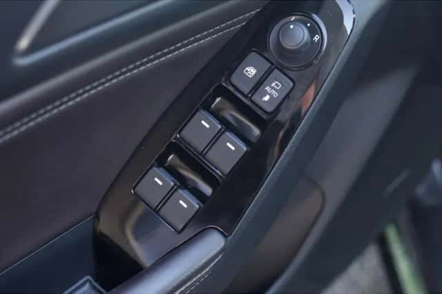 Mazda 3 (2019) thumbnail 10