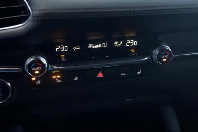 Mazda 3 (2022) thumbnail 18