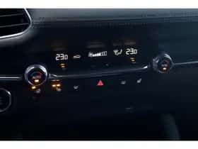 Mazda 3 thumbnail 18