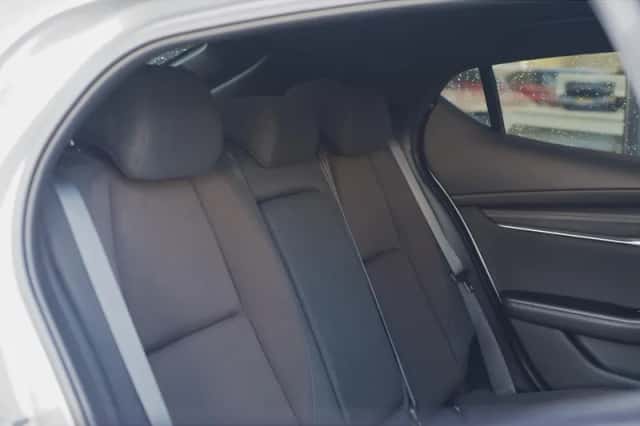 Mazda 3 (2022) thumbnail 25