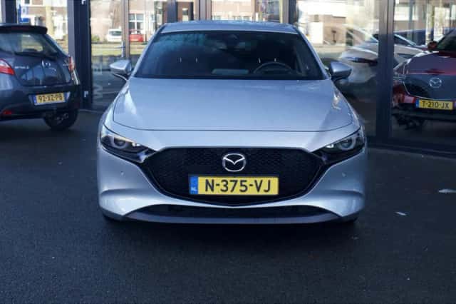 Mazda 3 (2022) thumbnail 5