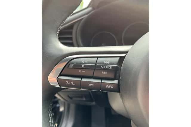 Mazda 3 (2024) thumbnail 15