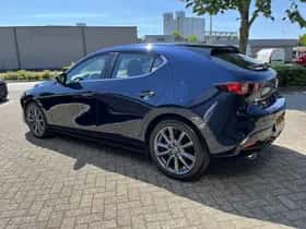 Mazda 3 thumbnail 6