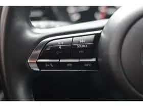 Mazda 3 thumbnail 12