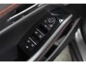 Mazda 3 thumbnail 9