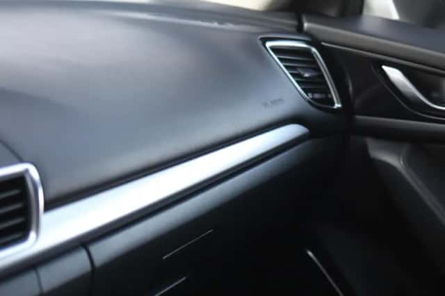 Mazda 3 (2015) thumbnail 21