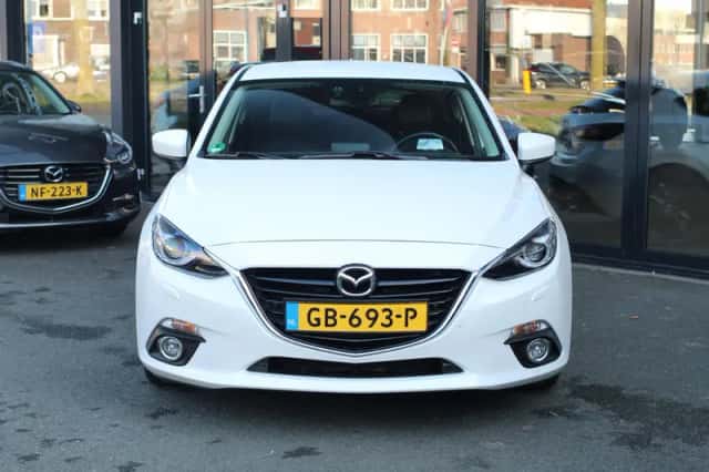 Mazda 3 (2015) thumbnail 4
