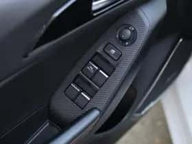 Mazda 3 thumbnail 7