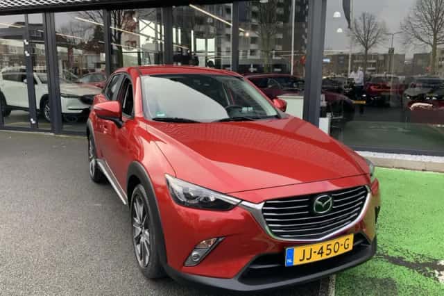 Mazda CX-3 (2016) thumbnail 2