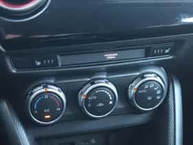Mazda 2 thumbnail 16