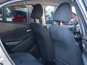 Mazda 2 thumbnail 24
